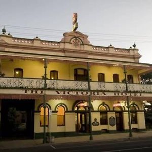 The Victoria Hotel Rutherglen